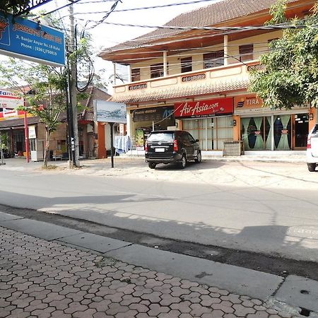 Jesens Inn III Kuta Lombok Zewnętrze zdjęcie