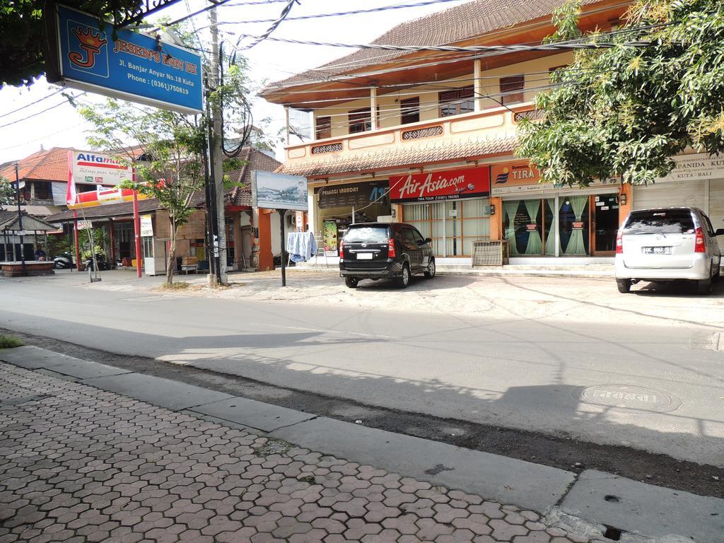 Jesens Inn III Kuta Lombok Zewnętrze zdjęcie