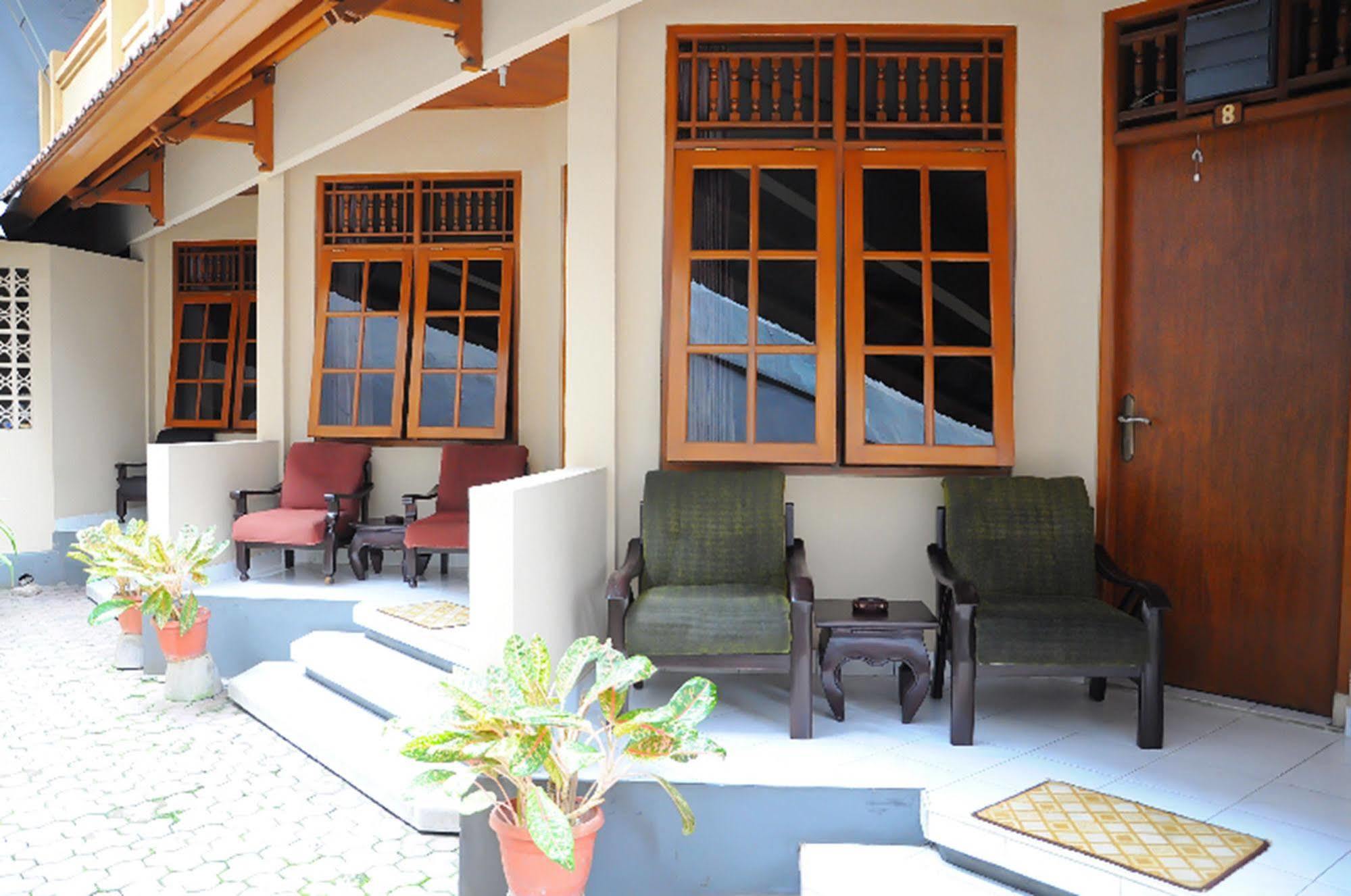 Jesens Inn III Kuta Lombok Zewnętrze zdjęcie