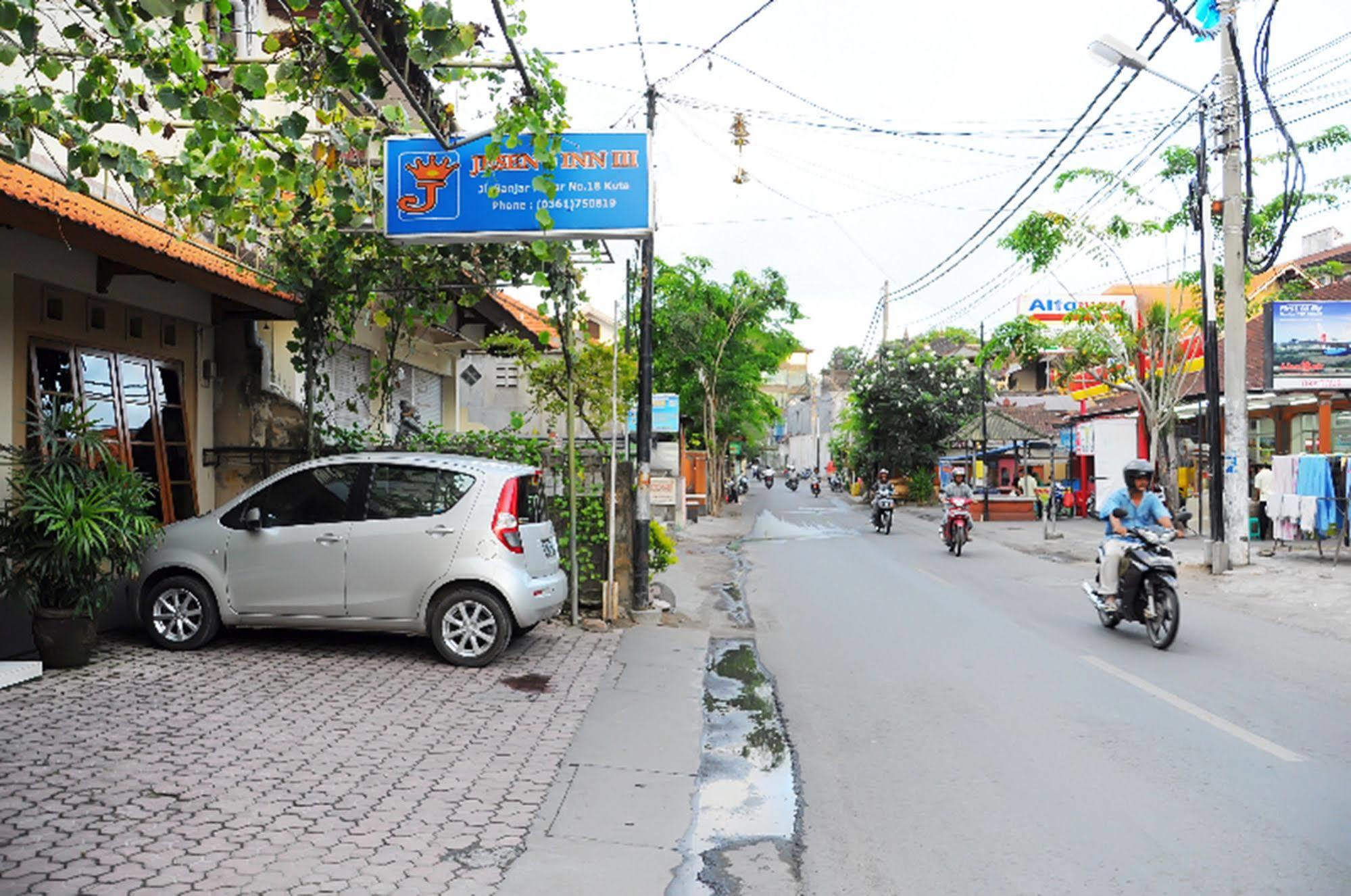 Jesens Inn III Kuta Lombok Zewnętrze zdjęcie