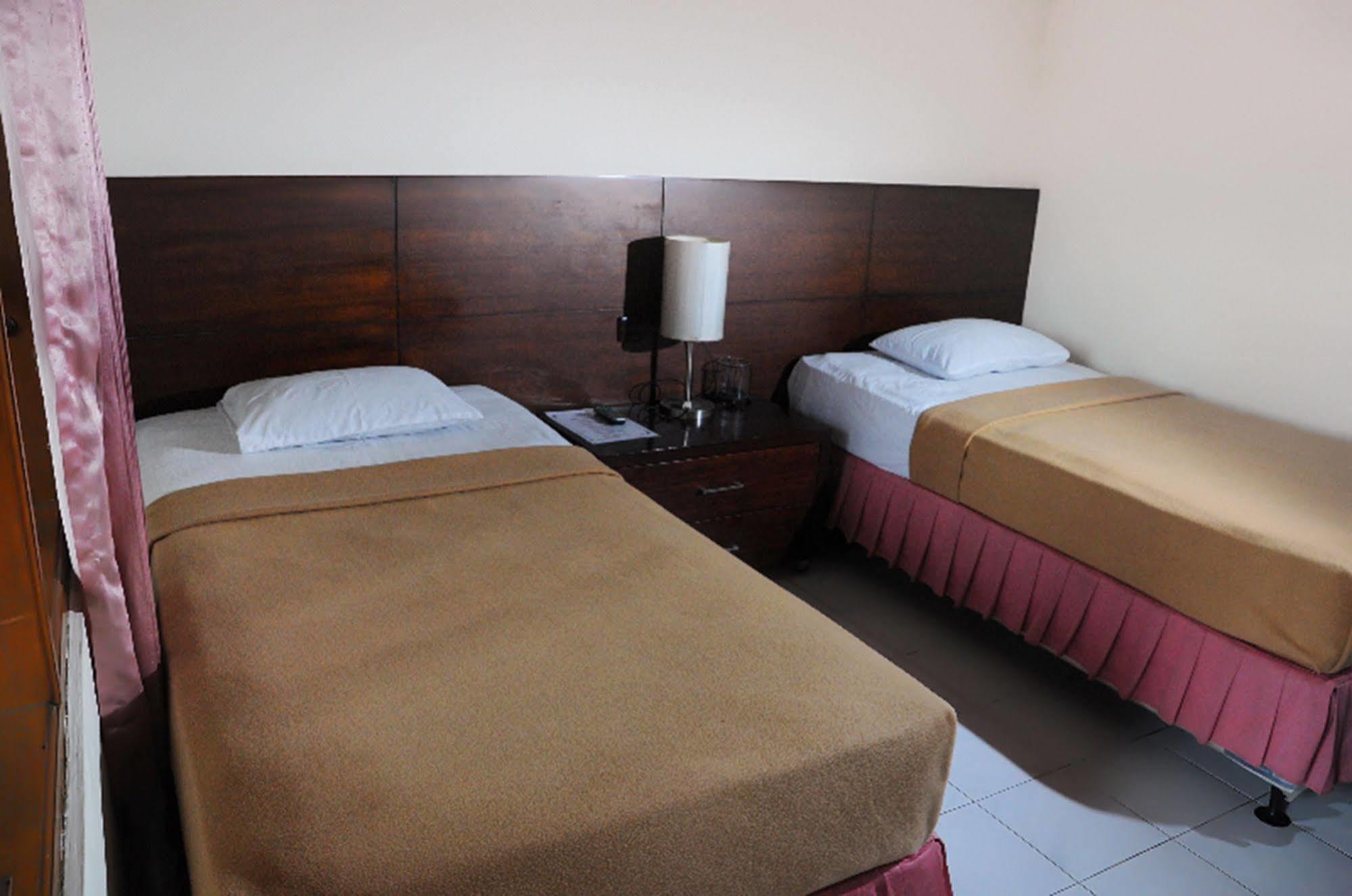 Jesens Inn III Kuta Lombok Zewnętrze zdjęcie