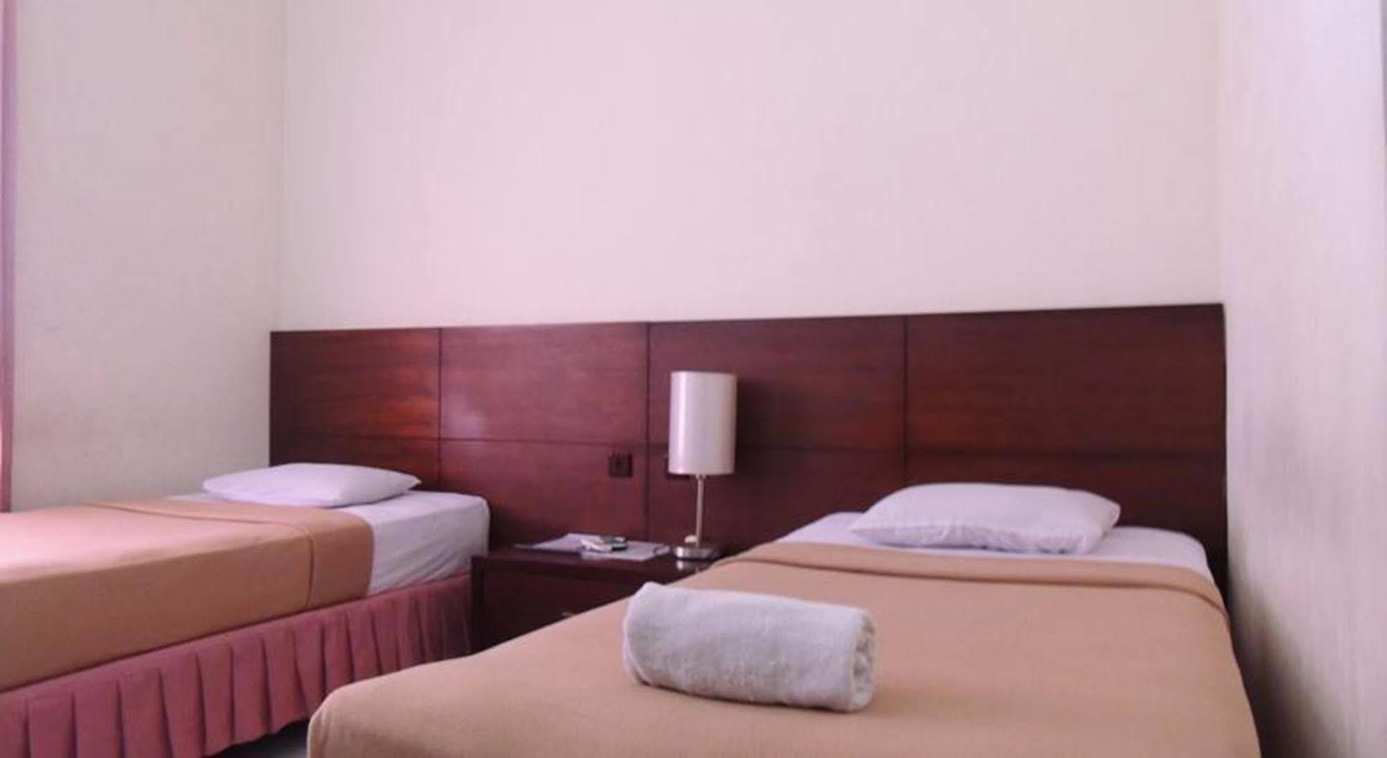 Jesens Inn III Kuta Lombok Zewnętrze zdjęcie